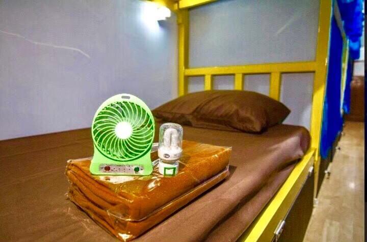 Vr Hostel สะพานควาย Bangkok Ngoại thất bức ảnh